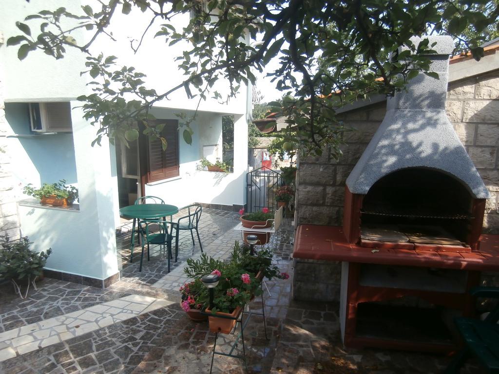 Apartment Gabi Labin  Extérieur photo