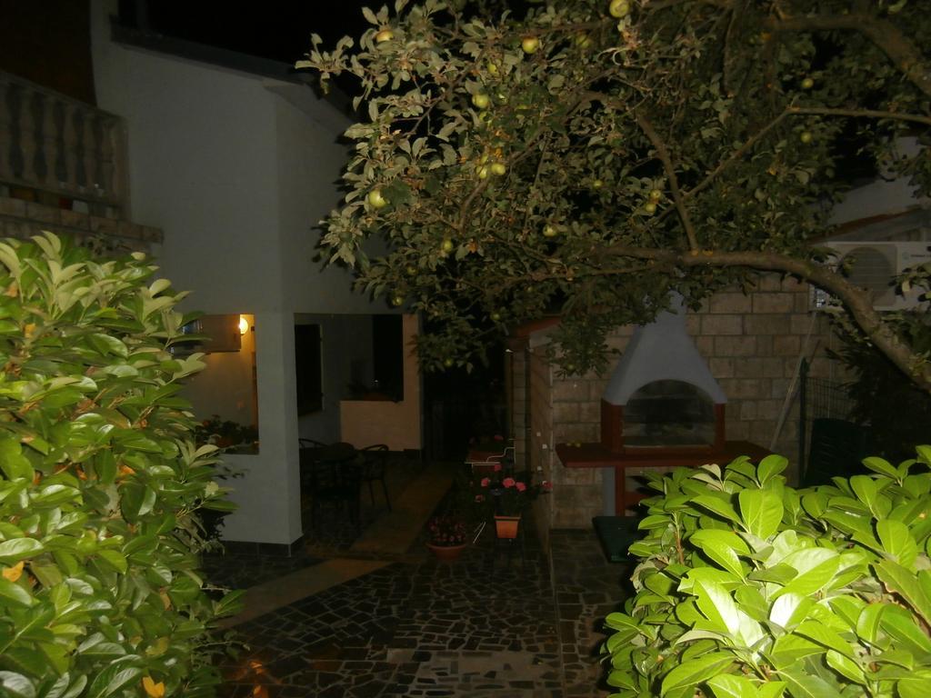 Apartment Gabi Labin  Extérieur photo