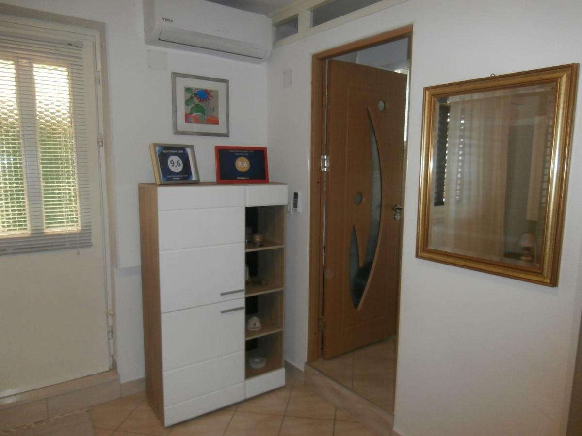 Apartment Gabi Labin  Extérieur photo